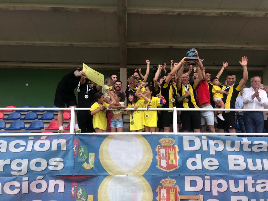 Villalbilla de Burgos, campeón del XLIII Trofeo de Fútbol 